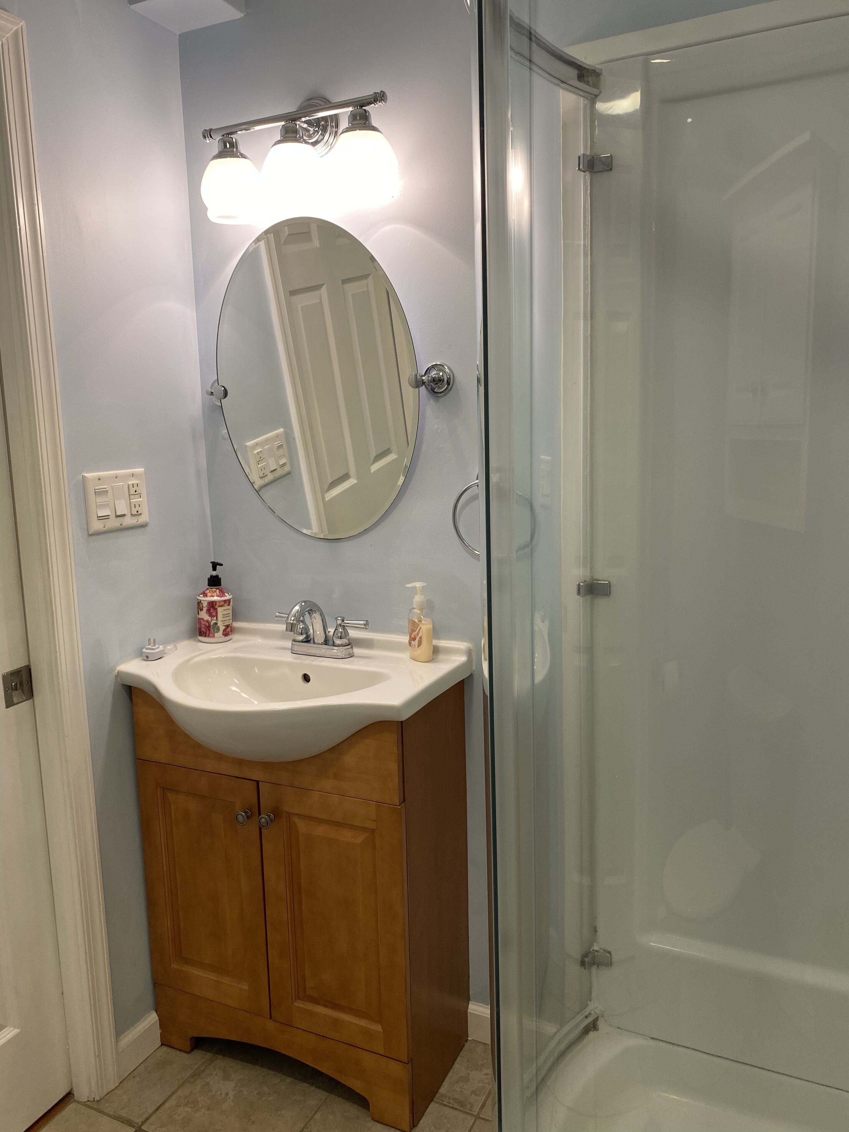 Shower, toilet paper