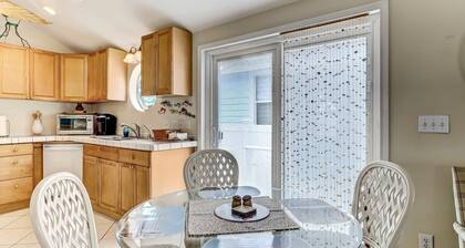 534 N. Fletcher Ave. #1 2 Bedroom Cottage by RedAwning