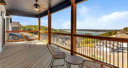 Chateau Royale 5 Bedroom Home by RedAwning