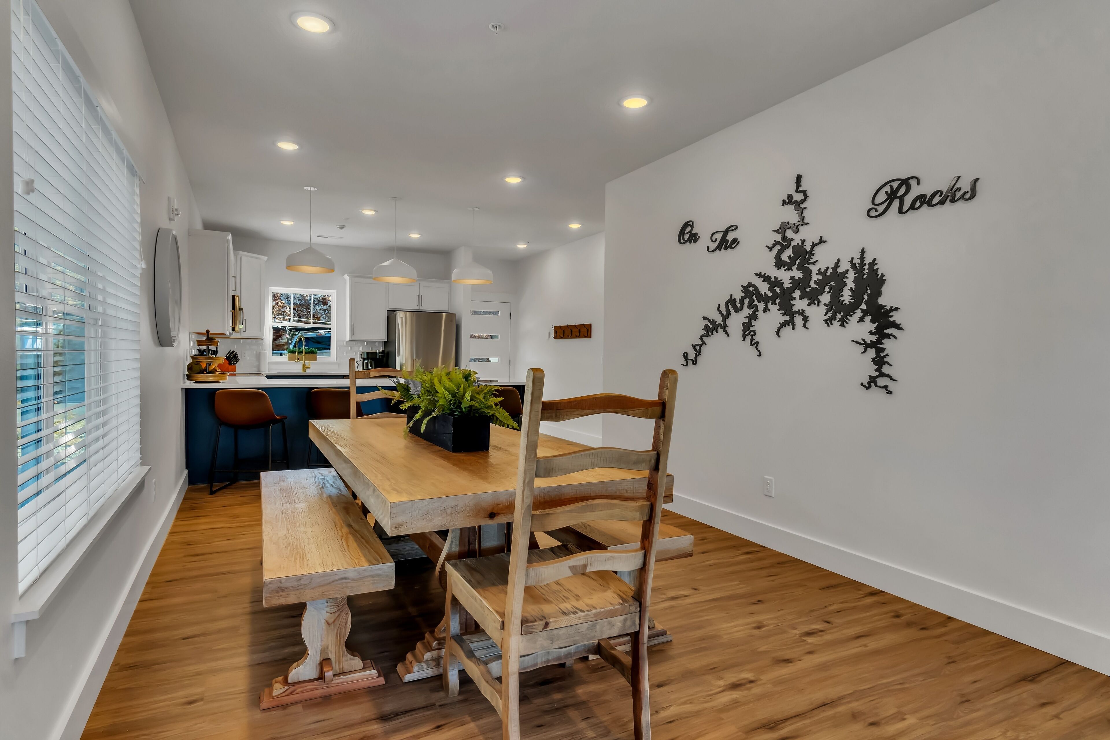 Cottage, 5 Bedrooms | Dining