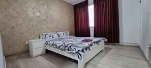 2 多间卧室、WiFi