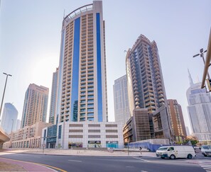 واجهة المنشأة