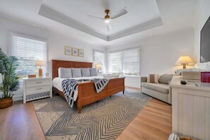 3 bedrooms, iron/ironing board, free WiFi, bed sheets