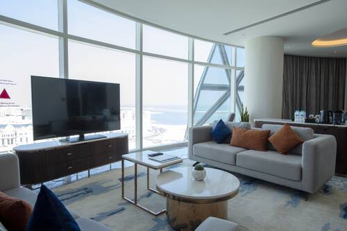 52-Zoll-Smart-TV mit Kabelempfang, Fernseher, Netflix