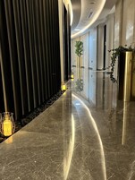 双人护理室、桑拿、热水浴缸、湿蒸房、土耳其浴、身体护理