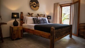 Deluxe Suite | Peti besi dalam bilik, meja, ruang kerja komputer riba, Wi-fi percuma 