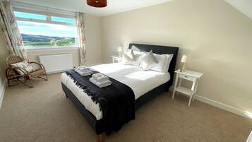 5 camere, ferro/asse da stiro, Wi-Fi gratuito, lenzuola