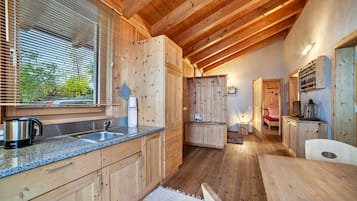 Refrigerador, horno, placa de cocina, lavavajillas