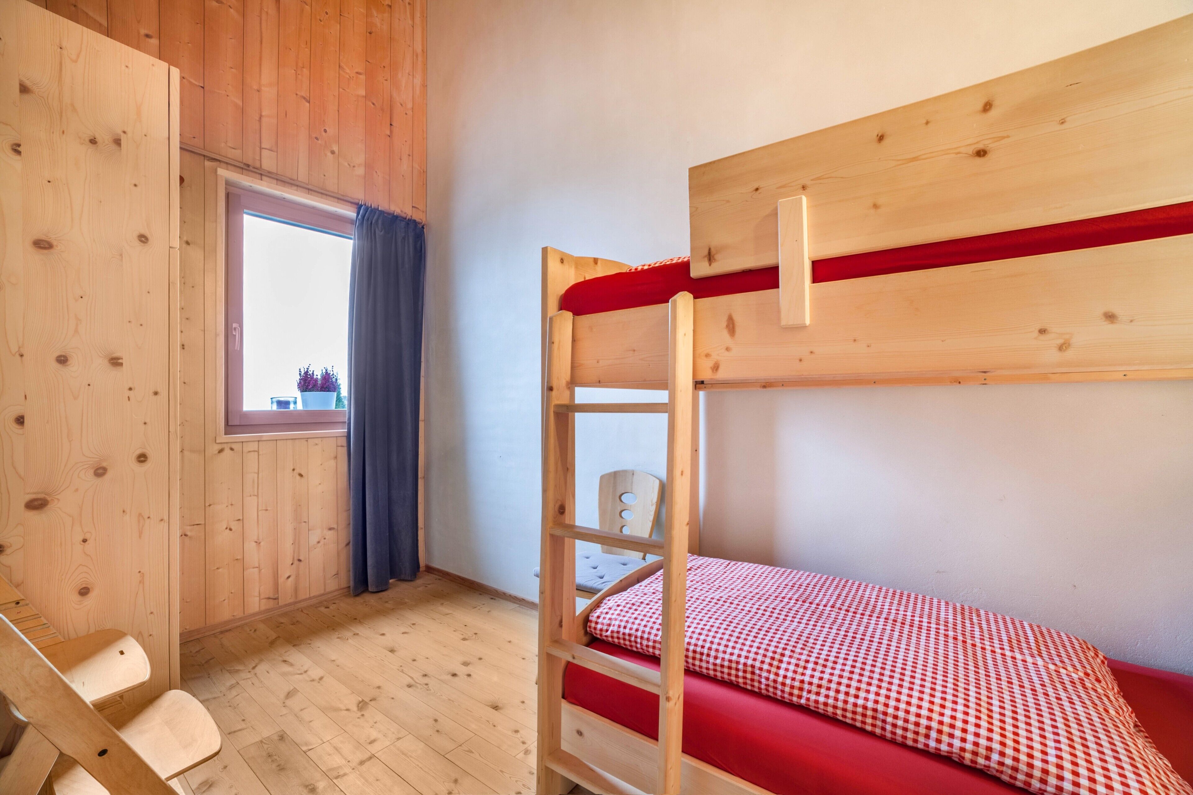 2 Schlafzimmer, kostenloses WLAN, Bettwäsche, Rollstuhlgeeignet