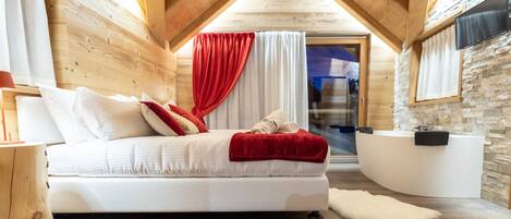 5 室のベッドルーム、WiFi (無料)、ベッドシーツ