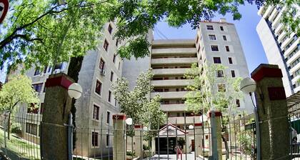 Great location in Mendoza city. Just behind the Central Park