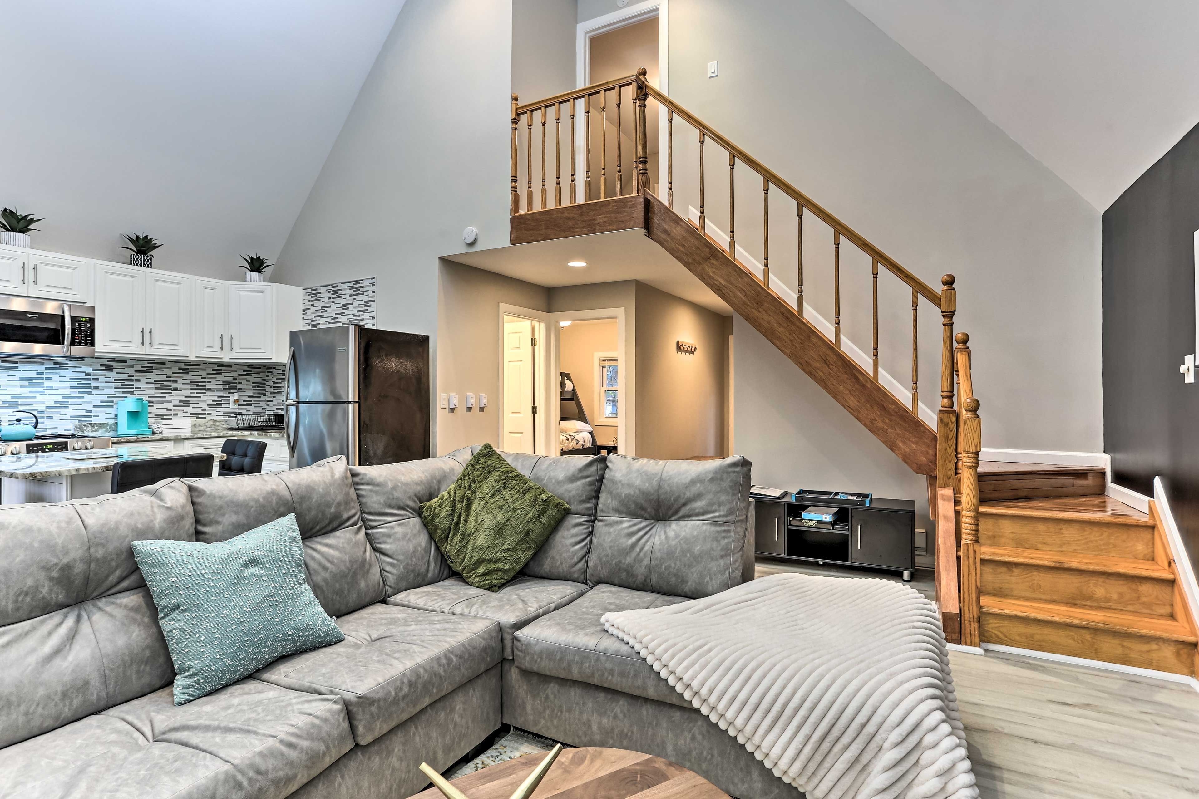 Smart TV, fireplace, video games, books