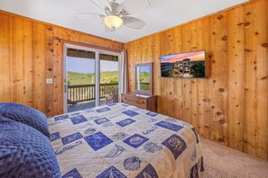 4 bedrooms, free WiFi, bed sheets