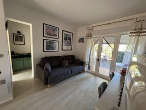 TV - Plage de Sable fin à 50m ! Idéal Pour les Familles (Sari-Solenzara)