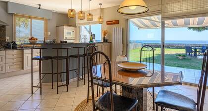 Les Pieds Dans L'Eau - Maison sur la plage vue mer
