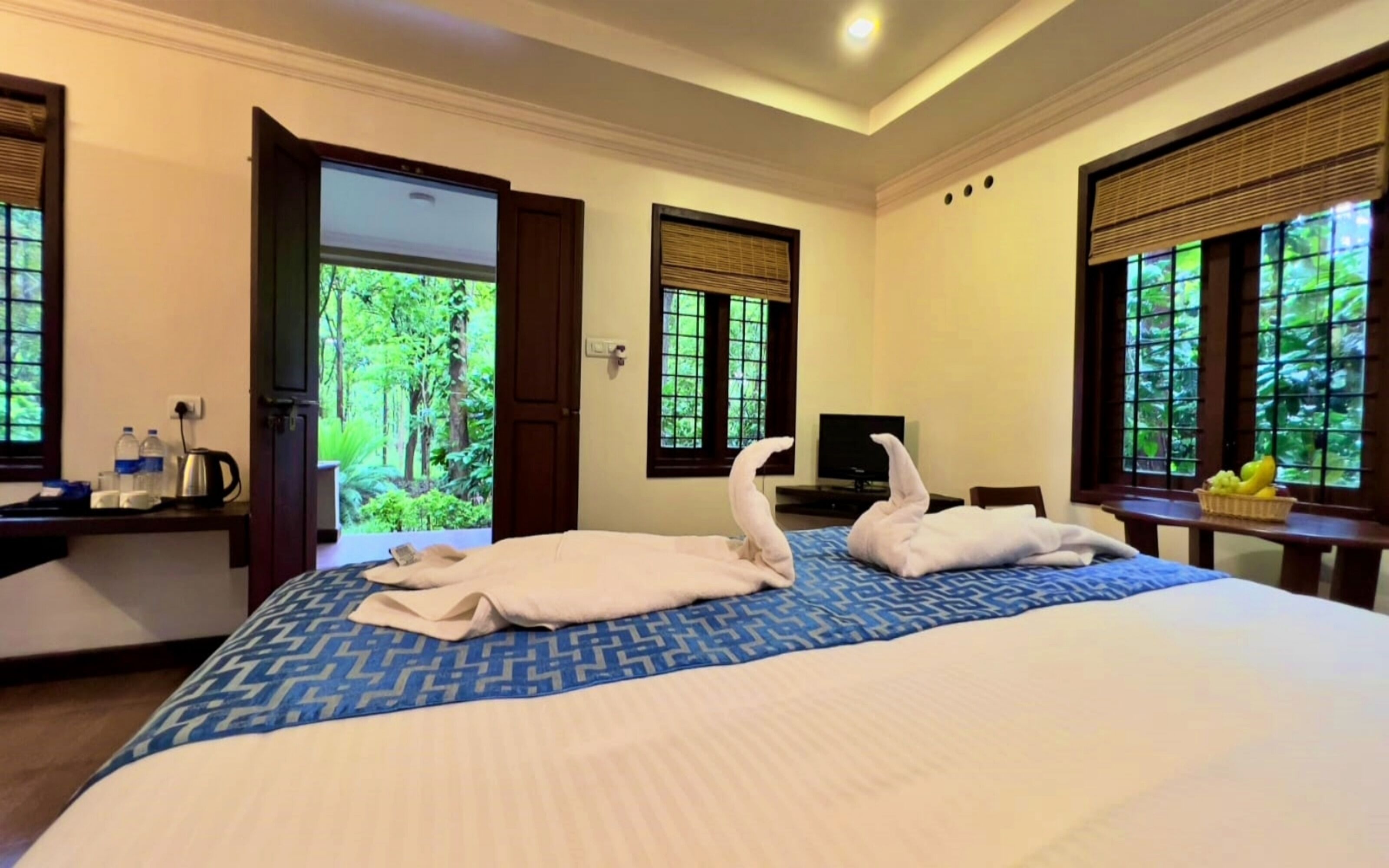Deluxe Cottage | Desk, soundproofing, free WiFi, bed sheets