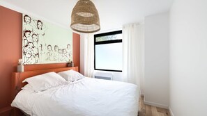 3 bedrooms, desk, iron/ironing board, WiFi