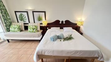 1 habitación, escritorio, tabla de planchar con plancha y wifi gratis