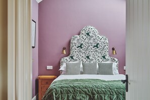 1 bedroom, iron/ironing board, WiFi