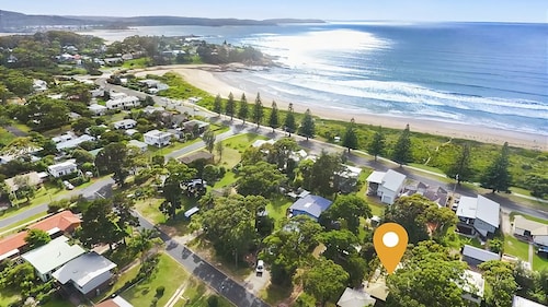 Sand at Broulee - walk to the beach