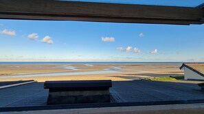 Beach - Gite la plage, ideal for 5 people with a beautiful sea view (Saint-Marcouf)