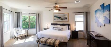 3 bedrooms, iron/ironing board, travel cot, free WiFi