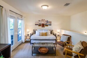 3 Schlafzimmer, Bügeleisen/Bügelbrett, Reisekinderbett, kostenloses WLAN