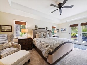 4 bedrooms, iron/ironing board, internet, bed sheets