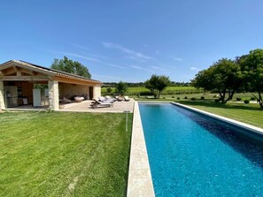 Seasonal outdoor pool - La Soleillade Aixoise (Aix-en-Provence)
