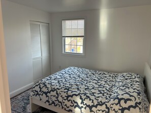 4 quartos, escrivaninha, Wi-Fi de cortesia, roupa de cama