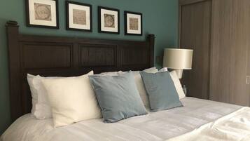 2 dormitorios, tabla de planchar con plancha, wifi y ropa de cama