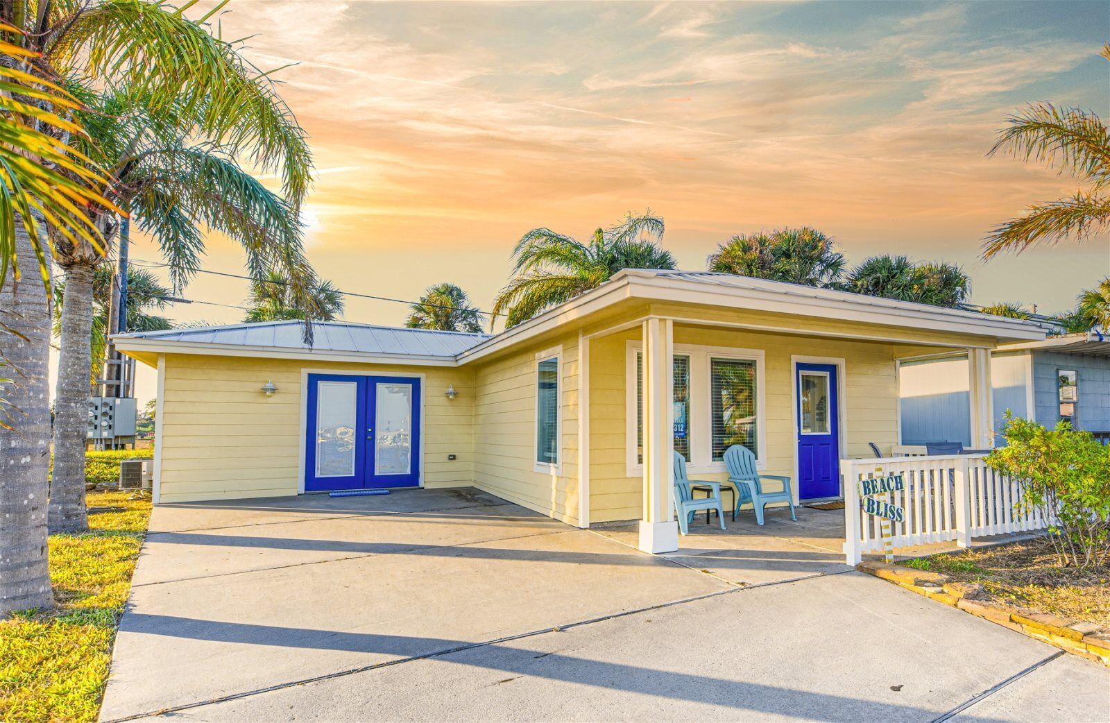 Beach Bliss | Pool & Pier Access