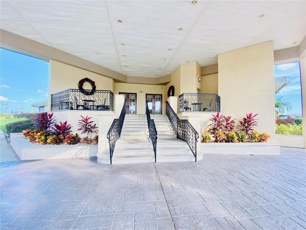 Property grounds - Quiet Condo Near Orlando Airport: Easy Access to Orlando Fun Spots! (Orlando)