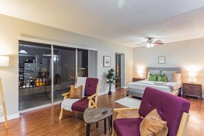 Economy-Suite (1 Bedroom) | 1 Schlafzimmer, Bügeleisen/Bügelbrett, Bettwäsche