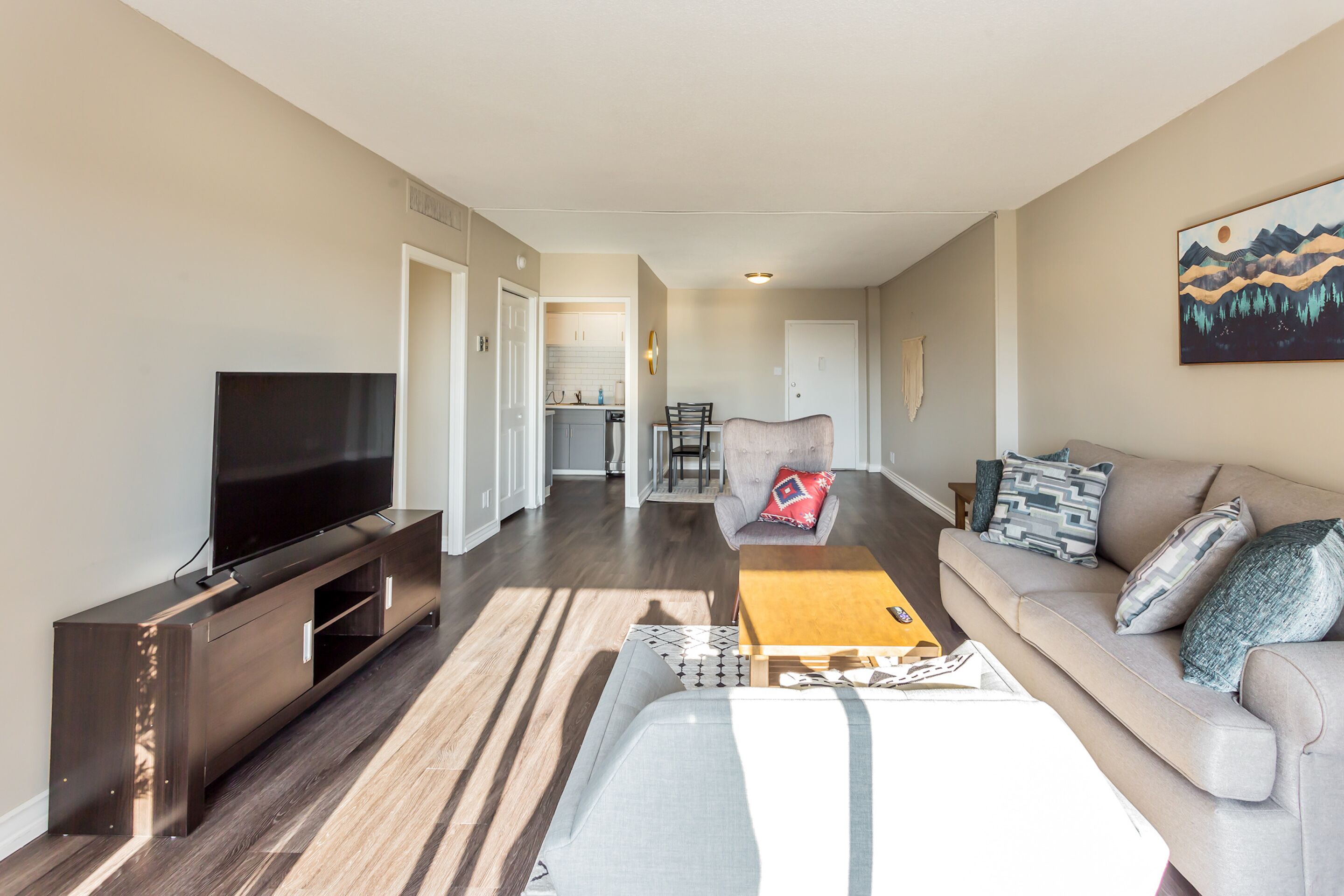 Standard Apartment (1 Bedroom) | Living area | TV