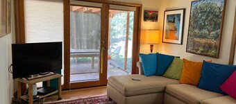 Mountain/Lake views, easy access Boulder-Longmont-Lyons