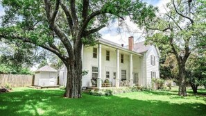 Exterior - Veranda Suite - 2 Bedrooms, Private Bath (Mena)