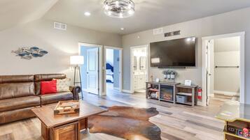 TV, fireplace, video games, books