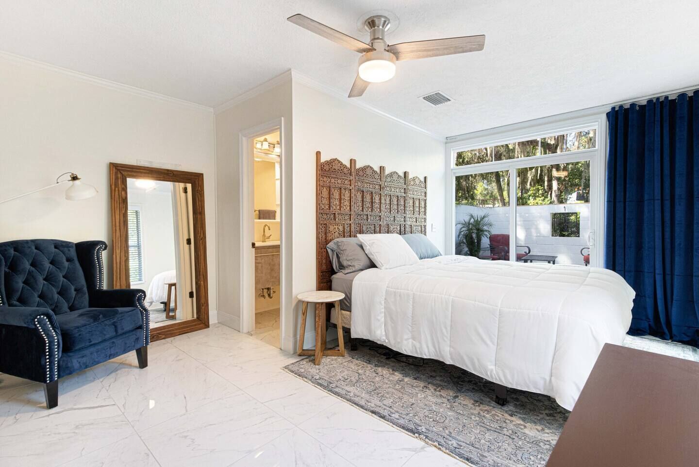 4 bedrooms, travel crib, free WiFi, bed sheets