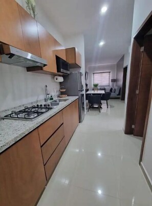 Private kitchen - Modern new Condo a few steps from the beach (Mazatlán)