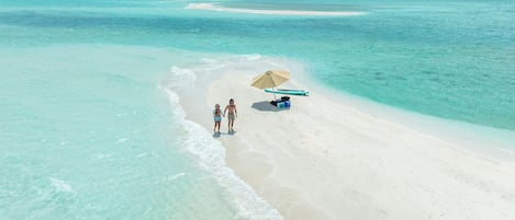 Private beach nearby, white sand, free beach shuttle, sun loungers