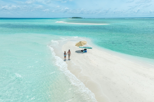 Private beach nearby, white sand, free beach shuttle, sun loungers