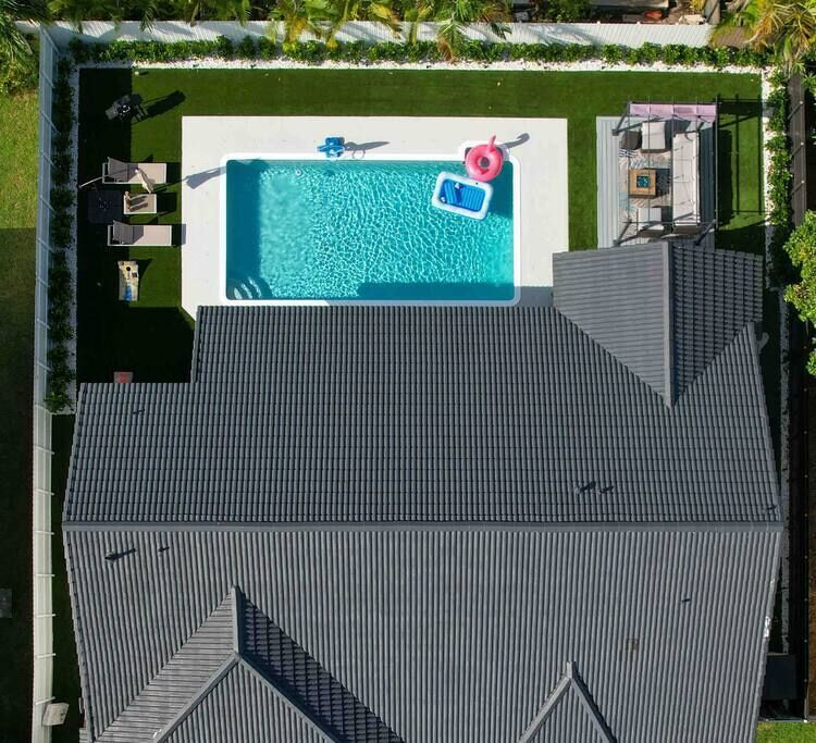 屋外プール、温水プール