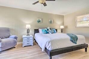 4 Schlafzimmer, Schreibtisch, Bügeleisen/Bügelbrett, WLAN