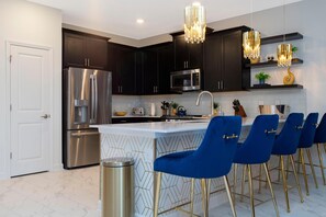 House, Multiple Beds (9312 SH - Champions Gate - Unique Hig) | Private kitchen | Oven, toaster