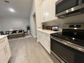 Fridge, microwave, oven, stovetop - Joyful 4 bed 2 bath home in the beautiful Port St.Lucie (Port St. Lucie)