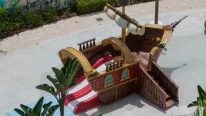 Apartment, Mehrere Betten (162 CD - 4-Bed Retreat: Pool & Disney) | Kinderbereich