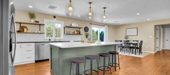 Family Friendly Home - Surrounded by Amish