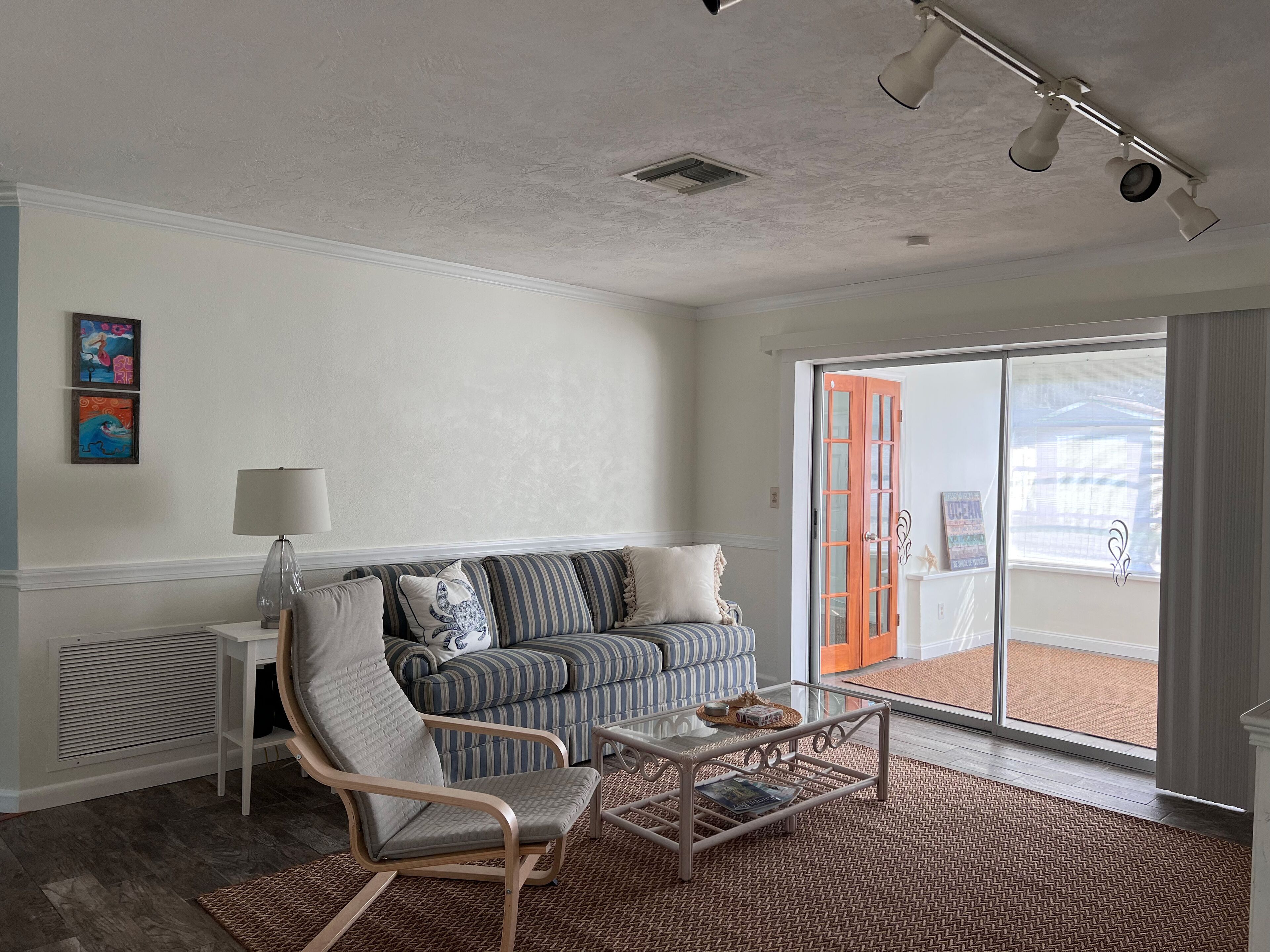 Cozy home near Dunedin, Honeymoon Island, Tarpon Springs