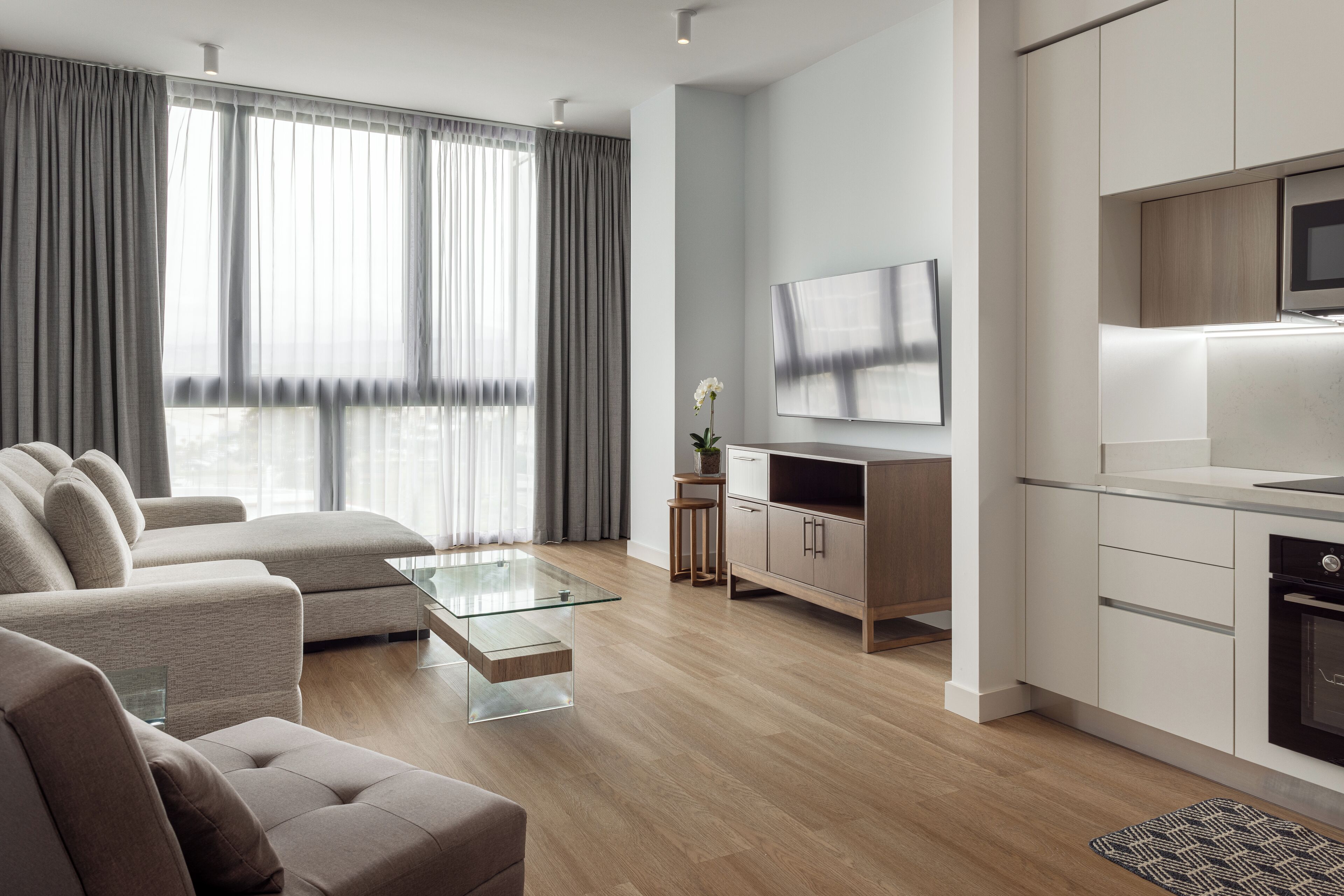 Family Suite | Living area | Flat-screen TV